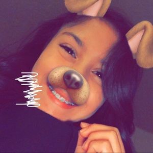 Meet your Posher, Alyssa